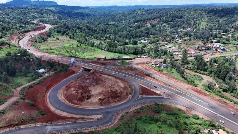File image of the Kenol-Marua road project.